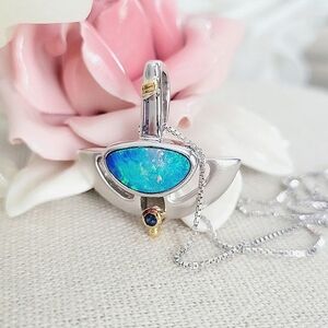VINTAGE Gorgeous Opal Blue Gemstone Gold Sterling Pendant